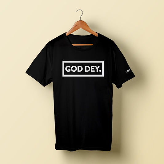 God Dey. T-shirt (Black/White)